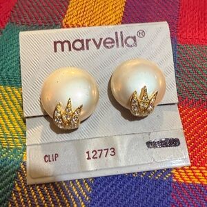 Vintage Marvella Pearl And Crystal Clip-On Earrings with Gold Accents
